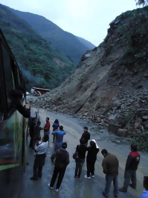 cesta autobusom z la paz do rurrenabaque bolivia